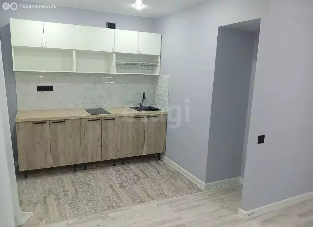1-комнатная квартира: Тавда, улица Ленина, 100 (42.7 м) - Фото 0