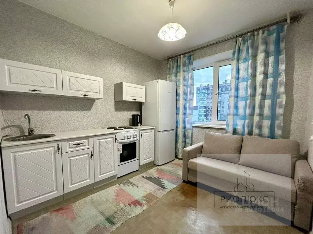 1-к кв. Челябинская область, Челябинск ул. Салавата Юлаева, 1А (33.4 ... - Фото 1