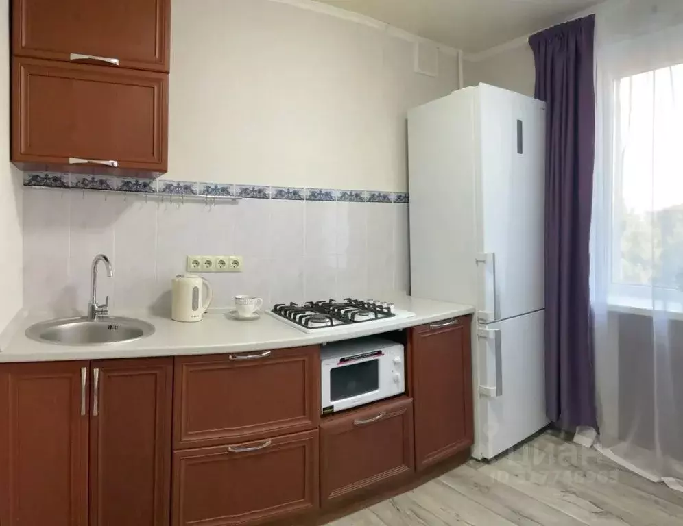 1-к кв. Белгородская область, Губкин ул. Космонавтов, 3 (39.0 м) - Фото 2