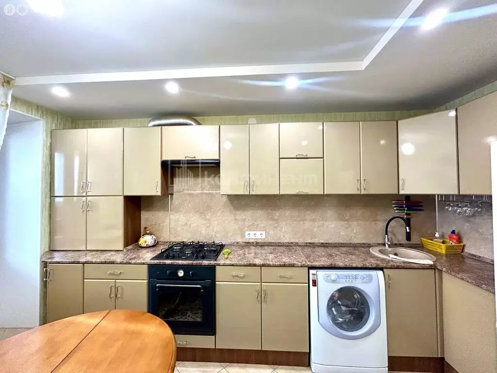 1-комнатная квартира: Владимир, улица Сурикова, 10А (40 м) - Фото 1