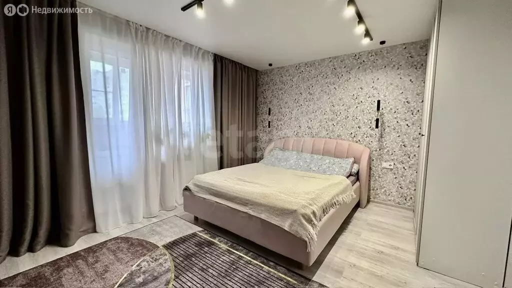 2-комнатная квартира: Череповец, улица Наседкина, 27А (70 м) - Фото 2