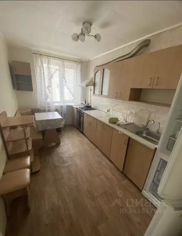 3-к кв. Крым, Симферополь ул. Имени Мате Залки, 5Б (65.0 м) - Фото 1