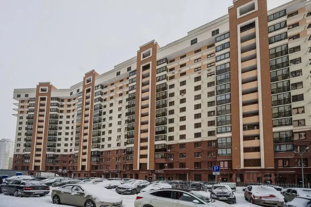 1-к кв. Свердловская область, Екатеринбург ул. Готвальда, 22 (37.0 м) - Фото 1