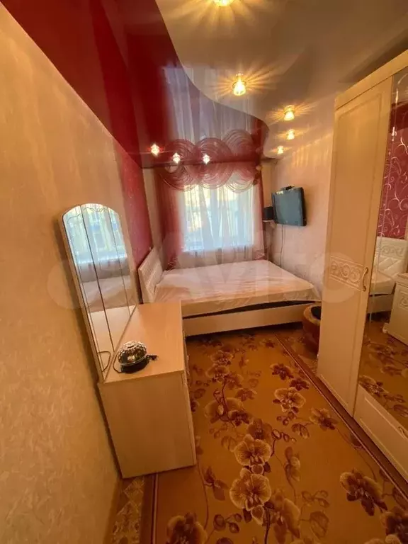 3-к. квартира, 55 м, 2/4 эт. - Фото 0