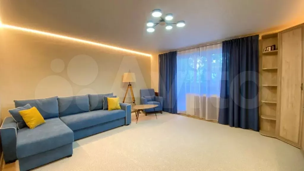 1-к. квартира, 50 м, 2/10 эт. - Фото 0