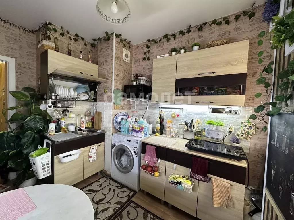 3-к кв. Свердловская область, Первоуральск Динас мкр, ул. Кирова, 3к1 ... - Фото 1