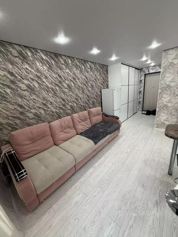 Студия Тюменская область, Тюмень ул. Эльвиры Федоровой, 1 (31.0 м) - Фото 2