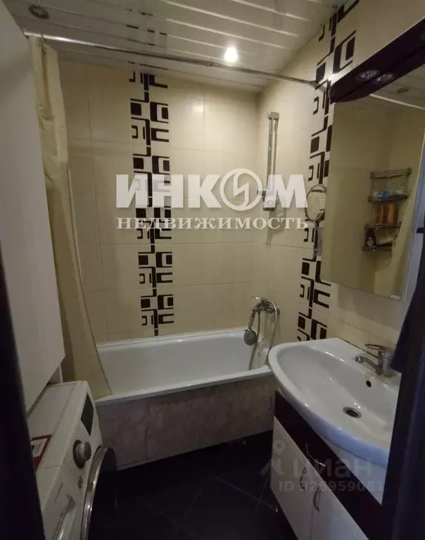 2-к кв. Москва пос. Коммунарка, ул. Лазурная, 6 (60.4 м) - Фото 1