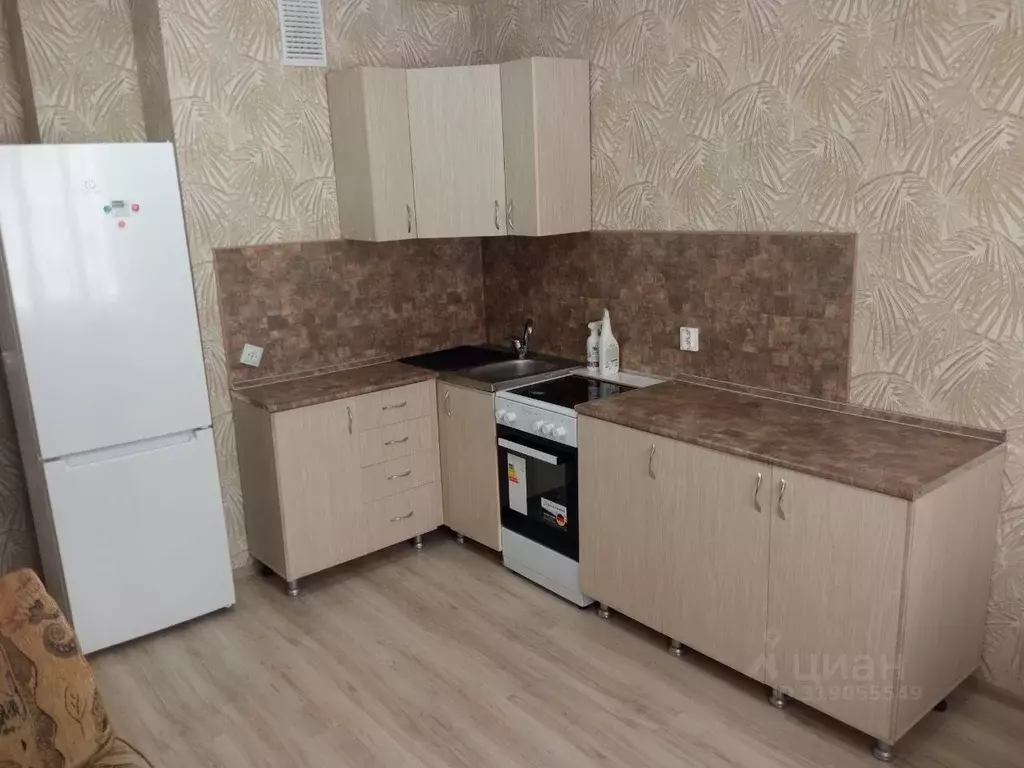 1-к кв. Удмуртия, Ижевск Молодежная ул., 107Г (44.0 м) - Фото 0