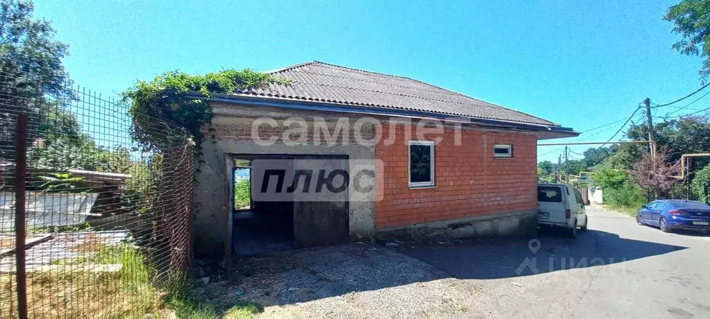 Дом в Краснодарский край, Туапсе ул. Розы Люксембург, 62 (278 м) - Фото 1