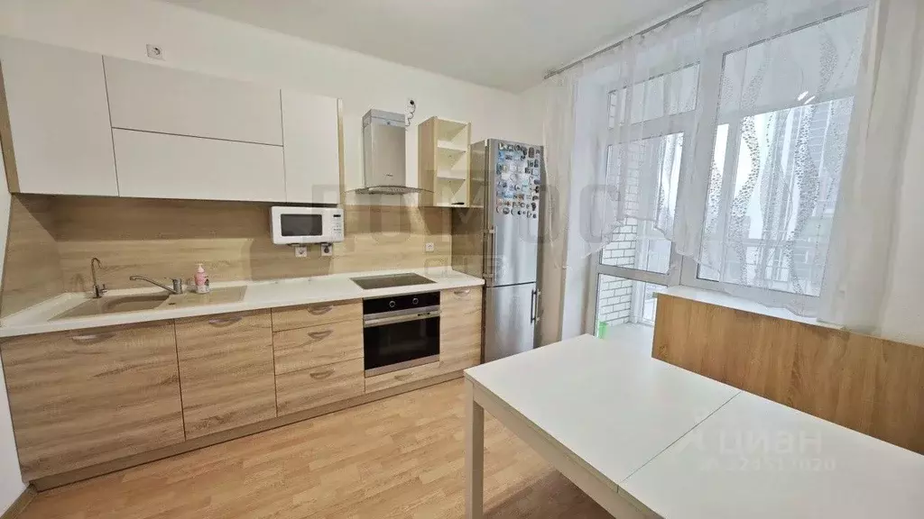 2-к кв. Свердловская область, Екатеринбург ул. Николая Островского, 1 ... - Фото 1