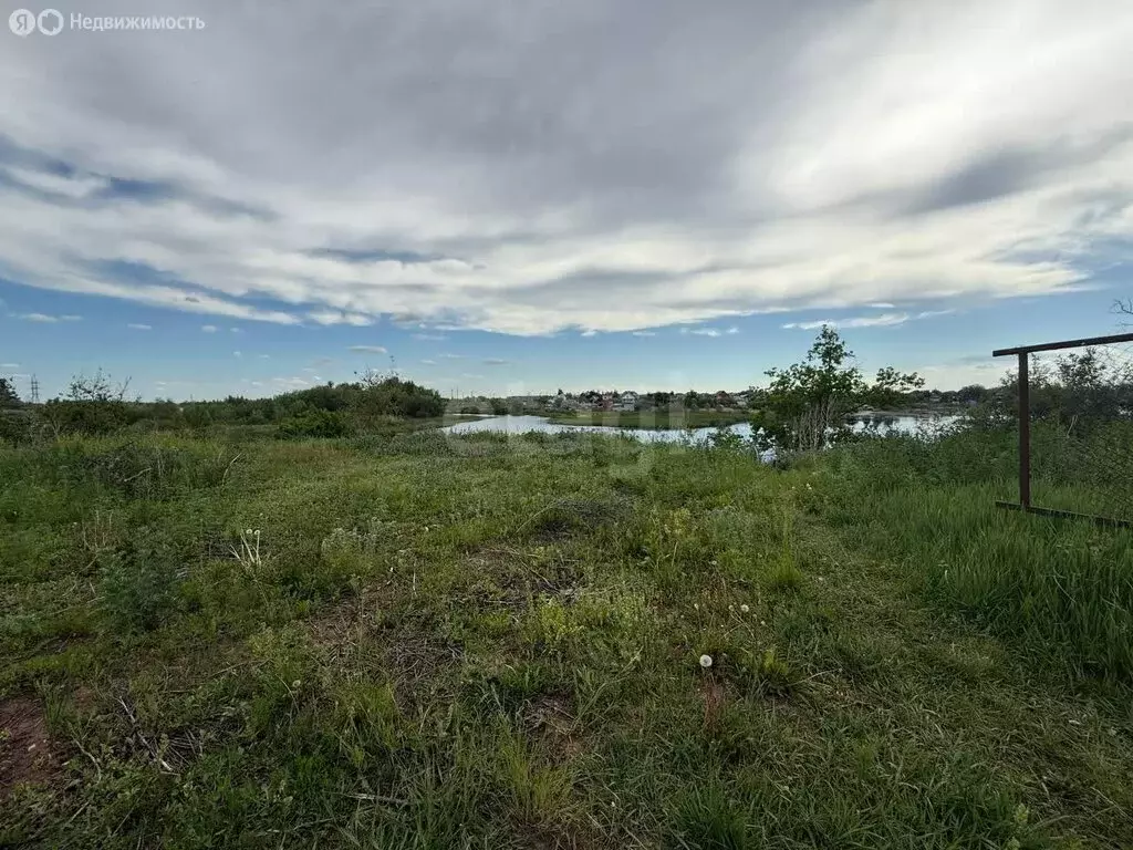 Участок в Энгельсский район, Красноярское муниципальное образование, ... - Фото 1