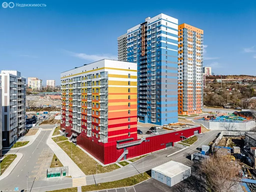 1-комнатная квартира: Владивосток, улица Коммунаров, 15к4 (42.6 м) - Фото 2