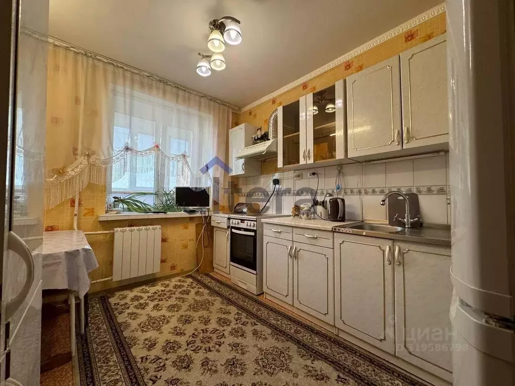 2-к кв. Татарстан, Казань ул. Юлиуса Фучика, 49 (56.0 м) - Фото 0