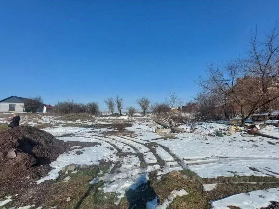 Участок в Крым, Симферопольский район, Чистенское с/пос, с. ... - Фото 2