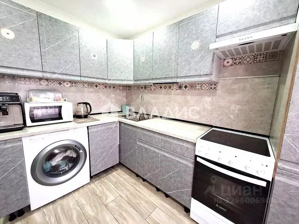 2-к кв. Краснодарский край, Ейск Коммунистическая ул., 12/1 (39.9 м) - Фото 1