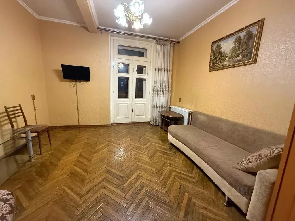 2-к кв. Татарстан, Казань Петербургская ул., 62 (56.4 м) - Фото 1