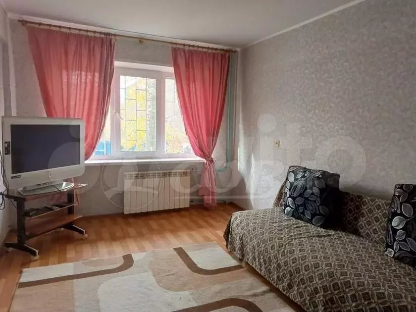 2-к. квартира, 45 м, 1/5 эт. - Фото 0