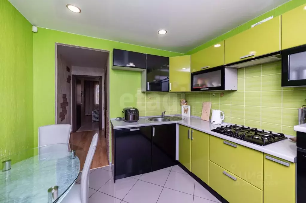 2-к кв. Курганская область, Курган ул. Карла Маркса, 143А (49.0 м) - Фото 1