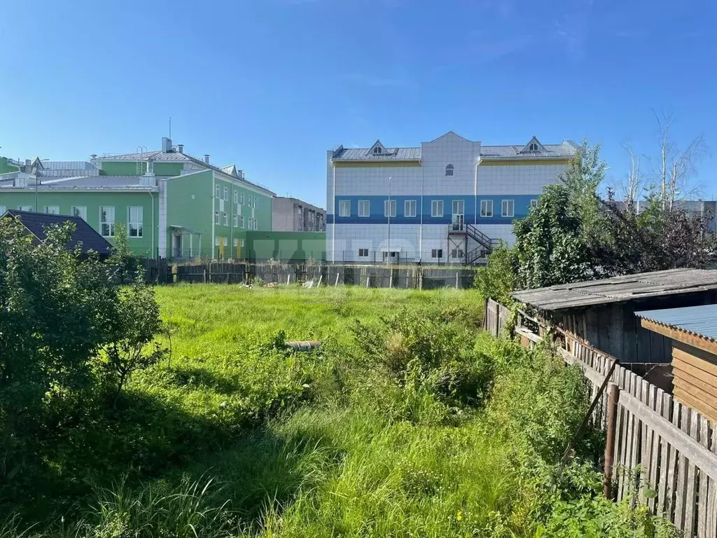 Участок в Вологодская область, Сокол ул. Дегтярева (10.47 сот.) - Фото 2