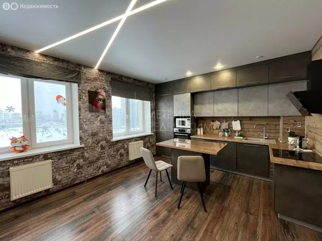 1-комнатная квартира: Тюмень, улица Мельникайте, 2к8 (49 м) - Фото 2