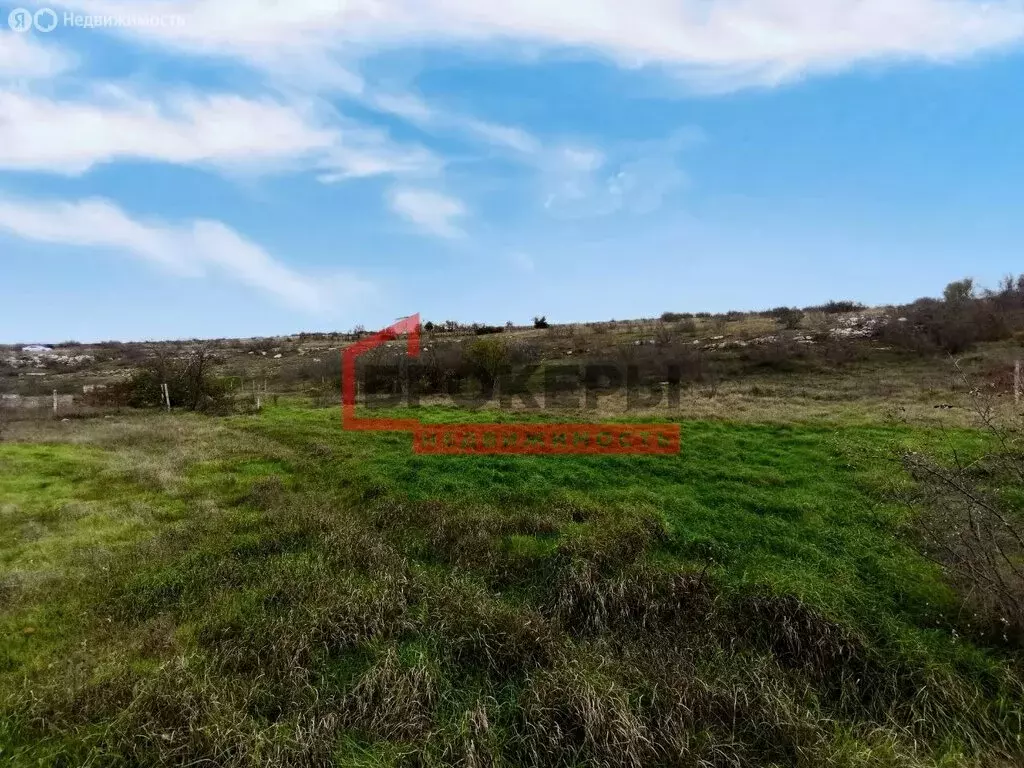 Участок в Бахчисарайский район, Ароматненское сельское поселение, ... - Фото 2