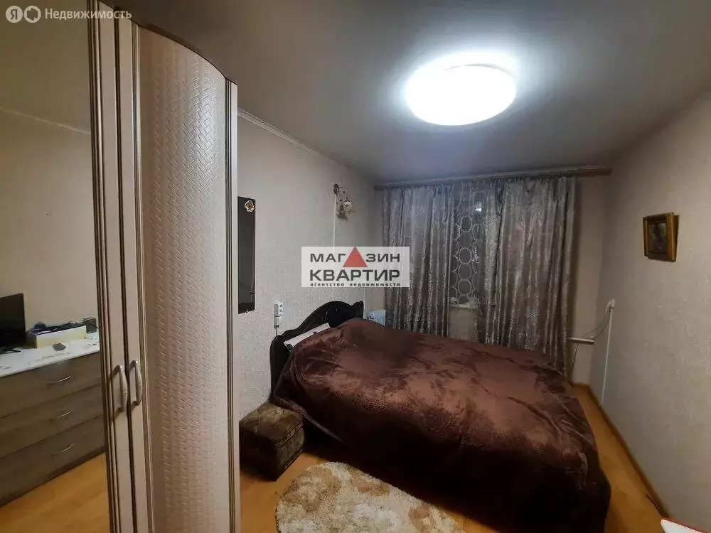 3-комнатная квартира: Смоленск, улица Рыленкова, 2 (60 м) - Фото 1