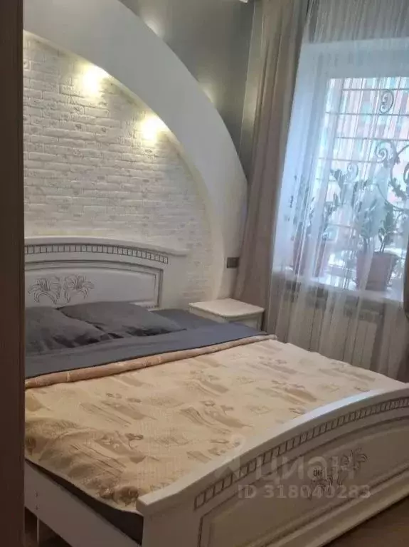 2-к кв. Адыгея, Майкоп ул. 3-го Интернационала, 165 (98.0 м) - Фото 1