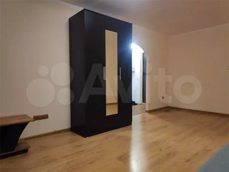 1-к. квартира, 31 м, 1/9 эт. - Фото 1