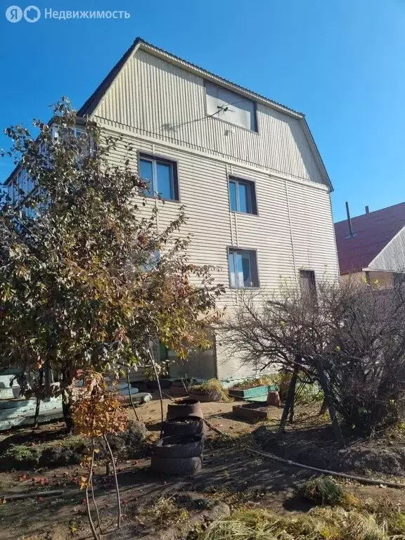 Дом в Улан-Удэ, микрорайон Стеклозавод, улица Батожабая (226 м) - Фото 2