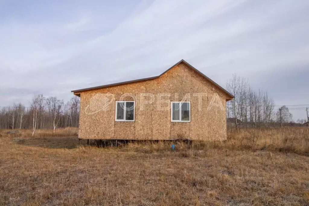Дом в Тюменская область, Нижнетавдинский район, д. Новопокровка  (128 ... - Фото 1