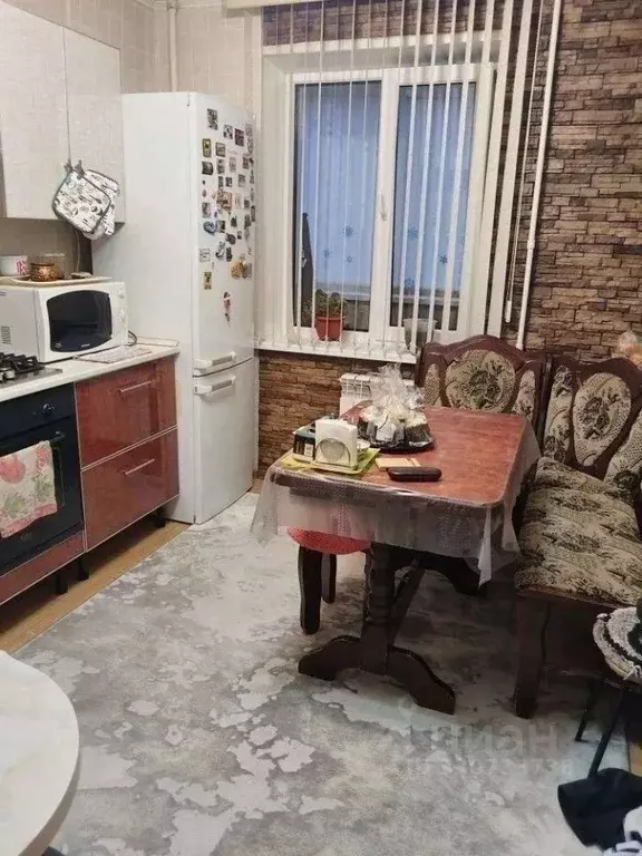 4-к кв. Самарская область, Сызрань просп. 50 лет Октября, 81 (70.0 м) - Фото 0