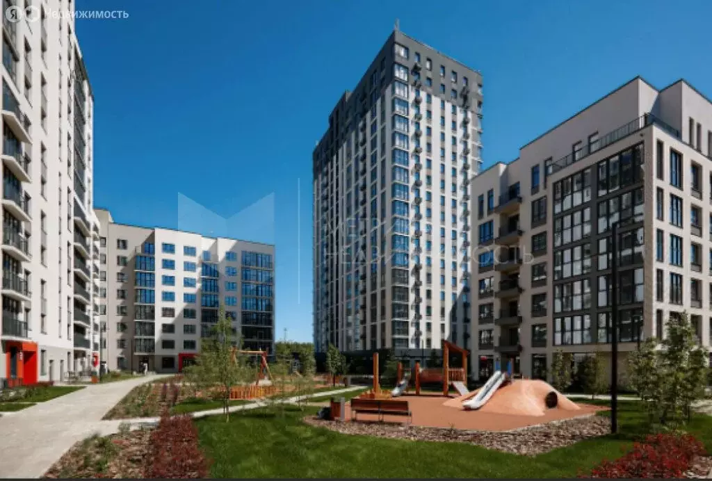 2-комнатная квартира: Тюмень, улица Василия Малкова, 3 (57.3 м) - Фото 1