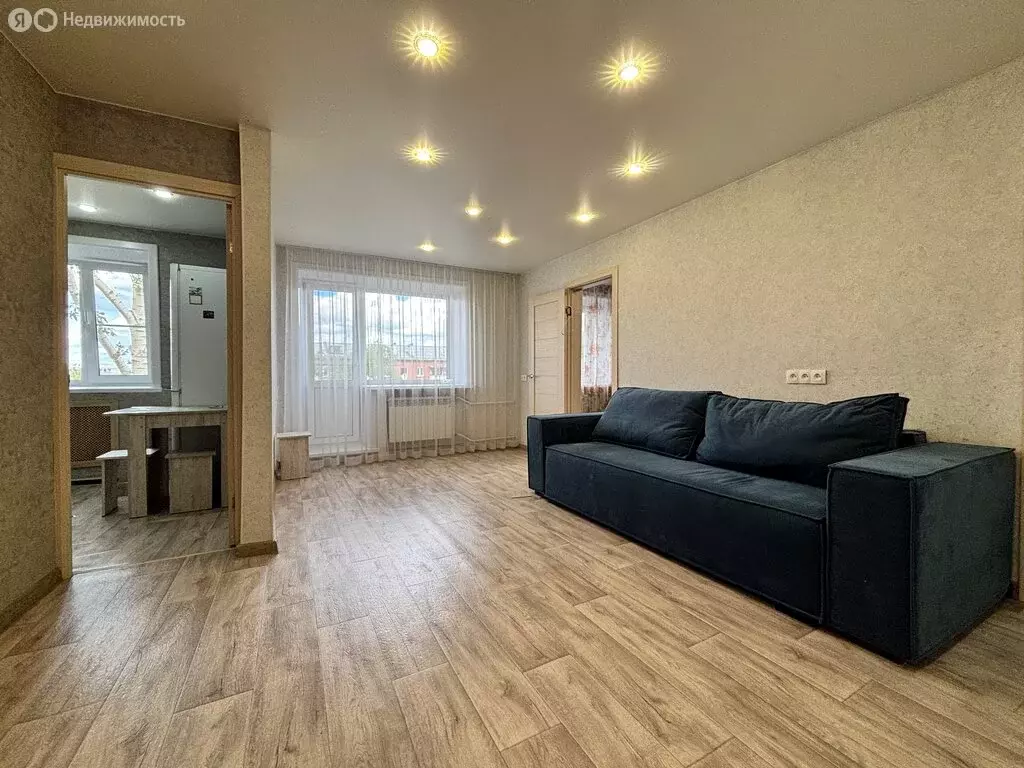 2-комнатная квартира: Иркутск, улица Лермонтова, 100 (45 м) - Фото 0