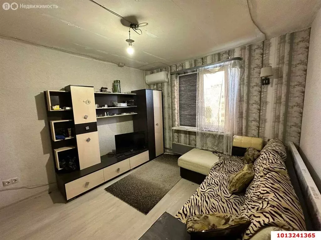 2-комнатная квартира: Краснодар, Симферопольская улица, 18 (53.1 м) - Фото 0