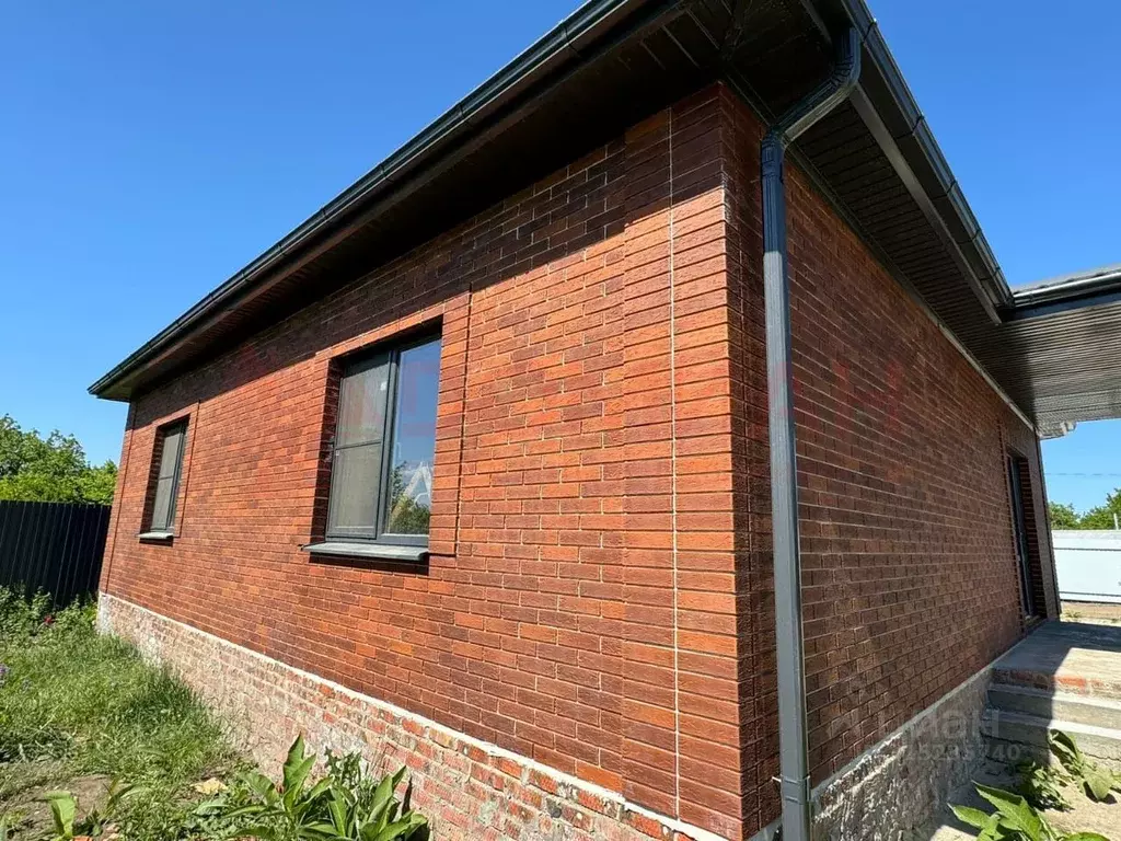 Дом в Ростовская область, Новошахтинск Кленовая ул., 39 (102 м) - Фото 2