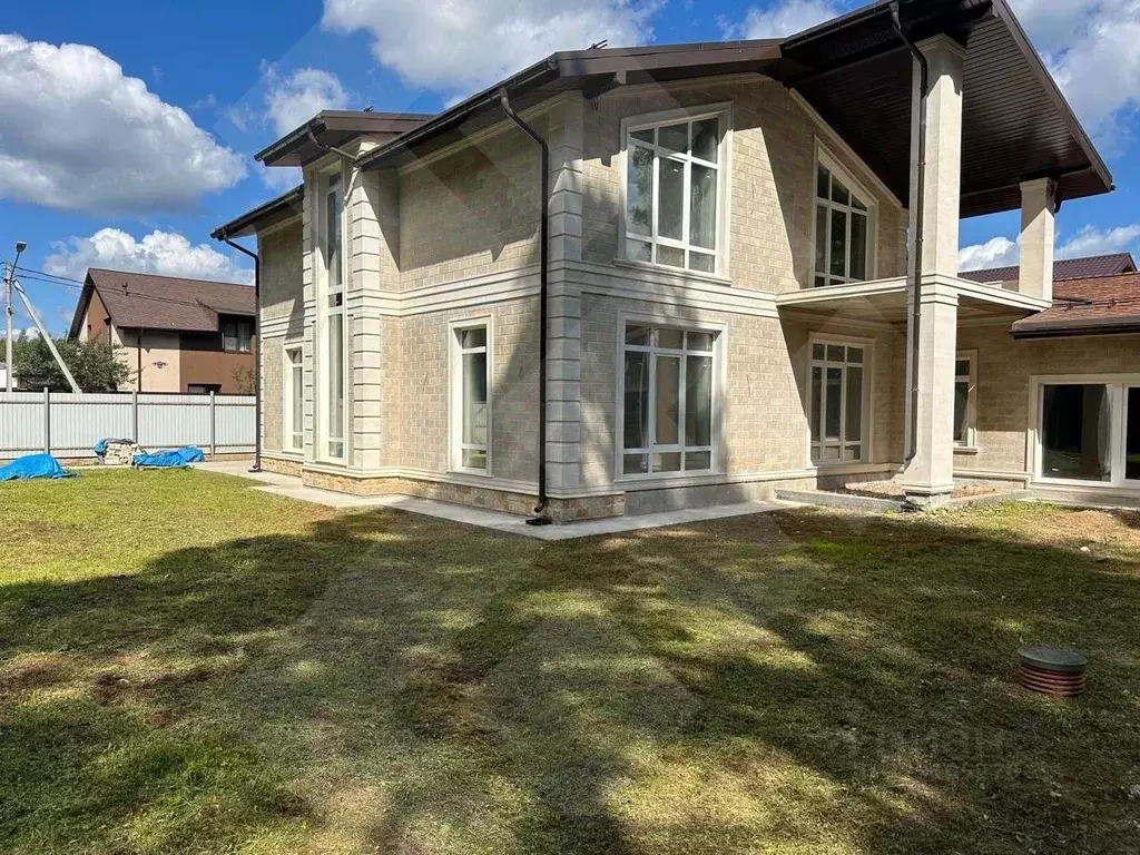 Дом в Московская область, Красногорск городской округ, д. Аристово ул. ... - Фото 1