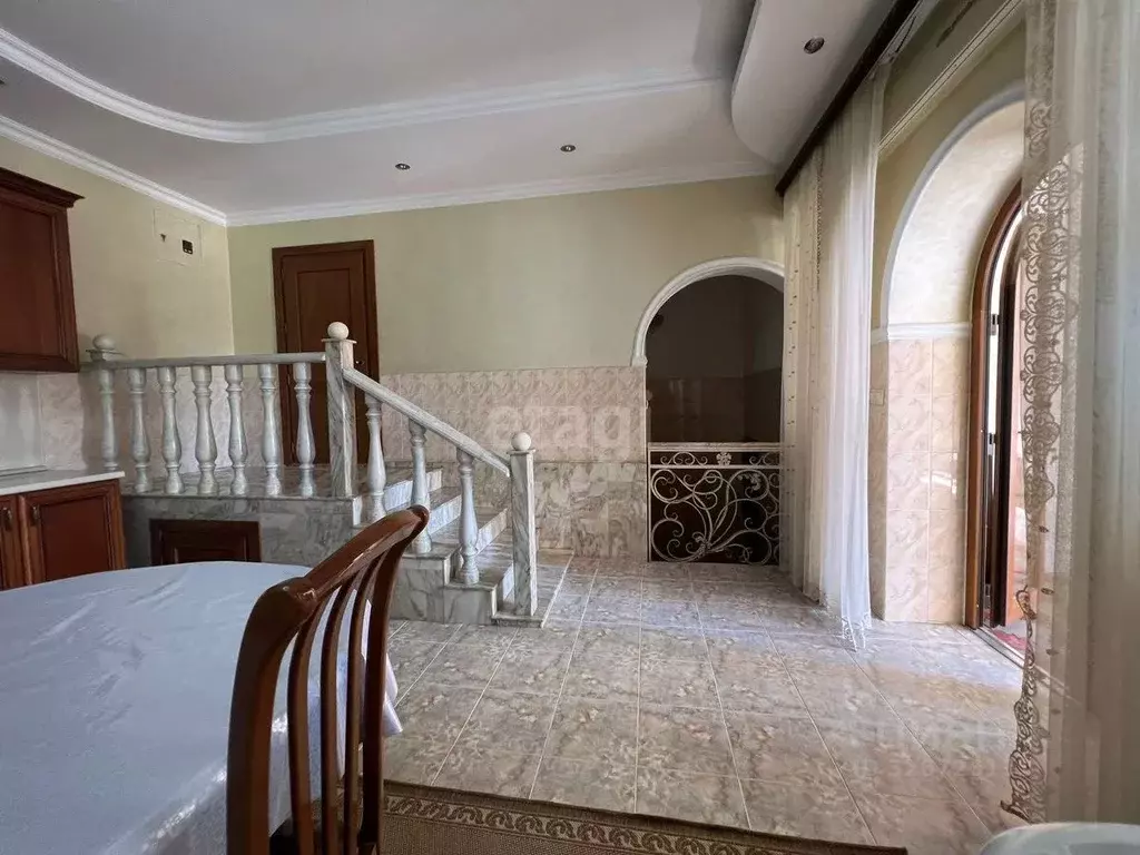 Дом в Ингушетия, Назрань ул. Я.А. Абадиева (550 м) - Фото 1