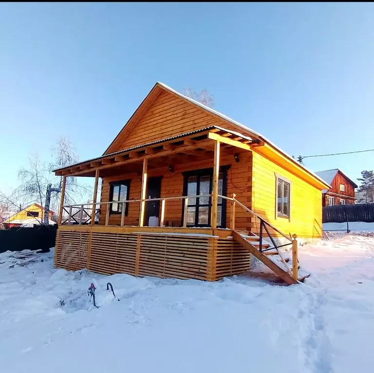 Дом в Иркутская область, Иркутский муниципальный округ, с. Смоленщина ... - Фото 1