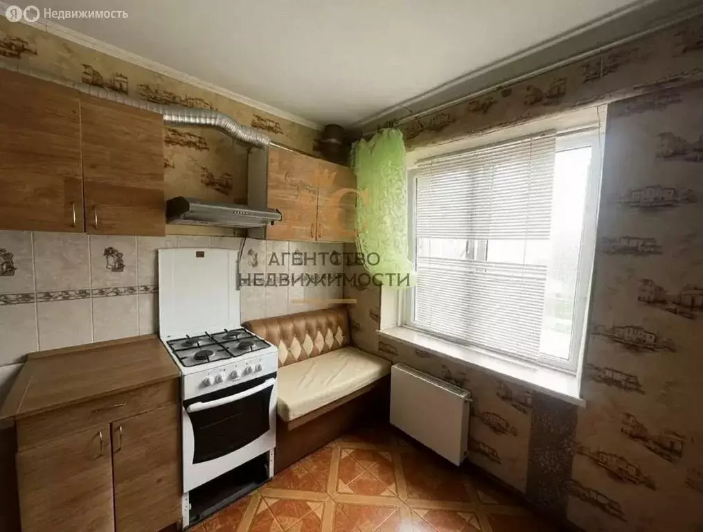 2-комнатная квартира: Приморский, Железнодорожная улица, 11 (46.4 м) - Фото 2