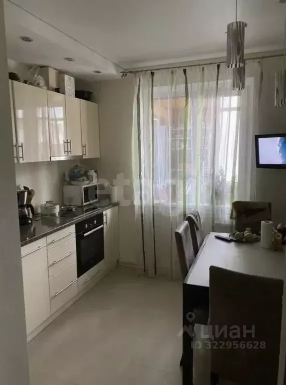 2-к кв. Пермский край, Пермь Уинская ул., 44 (58.0 м) - Фото 1