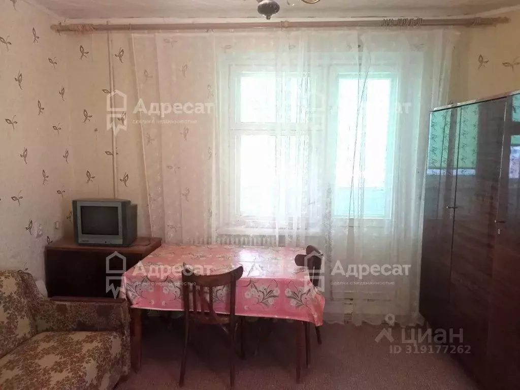 1-к кв. Волгоградская область, Светлый Яр рп, 2-й мкр 6 (35.7 м) - Фото 1