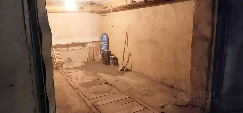 Гараж в Ростовская область, Ростов-на-Дону Таганрогская ул., 112Е (37 ... - Фото 1