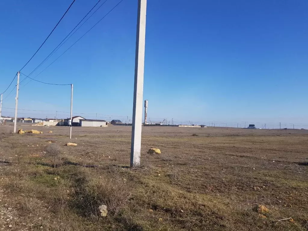 Участок в Крым, Сакский район, Суворовское с/пос, с. Каменоломня ул. ... - Фото 2