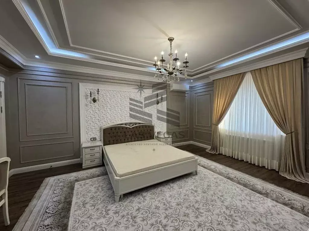 3-к кв. Татарстан, Казань ул. Чернышевского, 33 (90.0 м) - Фото 0