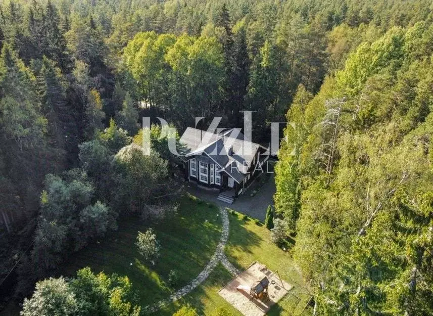 Дом в Санкт-Петербург пос. Комарово, ул. 1-я Дачная, 57 (350 м) - Фото 1