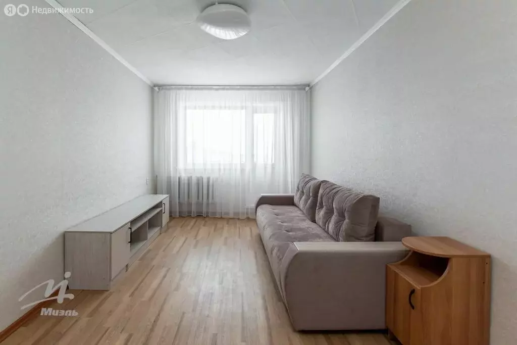 1-комнатная квартира: Барнаул, улица Антона Петрова, 222 (30.3 м) - Фото 1