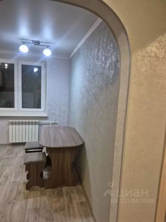 2-к кв. Омская область, Омск ул. Конева, 44 (50.0 м) - Фото 1