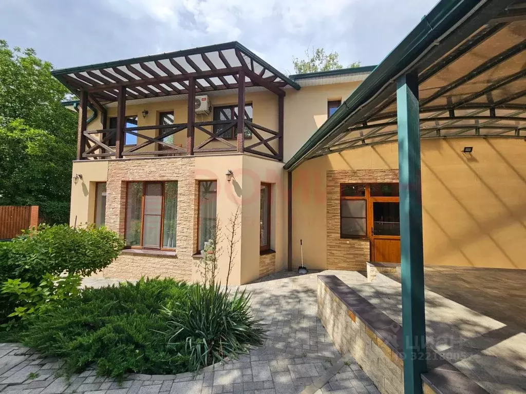 Дом в Ростовская область, Ростов-на-Дону Золотистая ул., 80 (205 м) - Фото 2