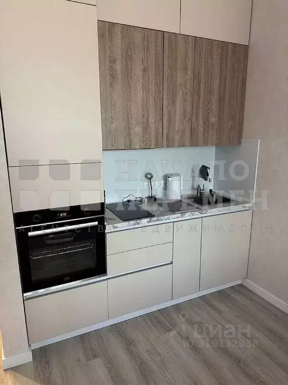 Студия Новосибирская область, Новосибирск Красный просп., 220 (31.0 м) - Фото 1
